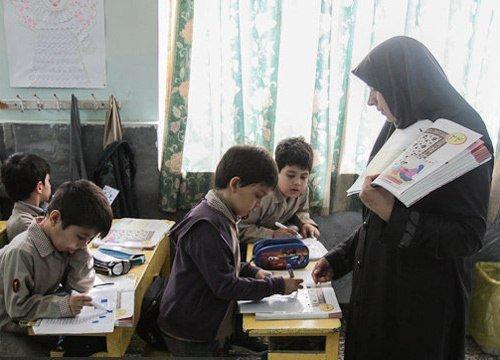 استفاده از کتابهای فاقد مجوز در مدارس کهگیلویه و بویراحمد ممنوع است استفاده از کتابهای فاقد مجوز در مدارس کهگیلویه و بویراحمد ممنوع است