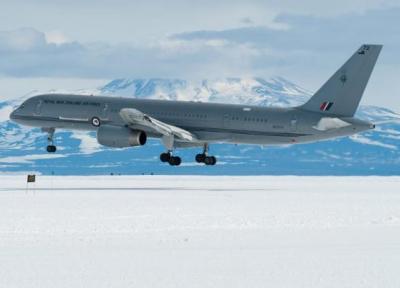 باند فرودگاه یخی در قاره قطب جنوب